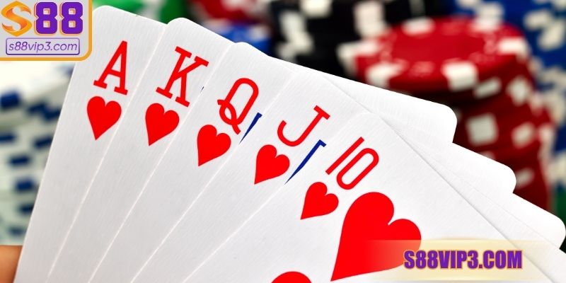 Cấu trúc của game bài không quá phức tạp